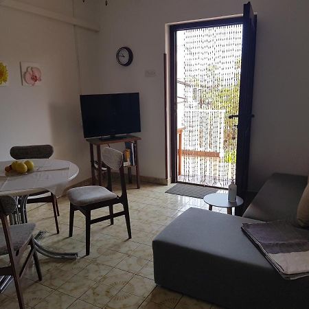 מאלי לוסיניי Apartment Ute מראה חיצוני תמונה