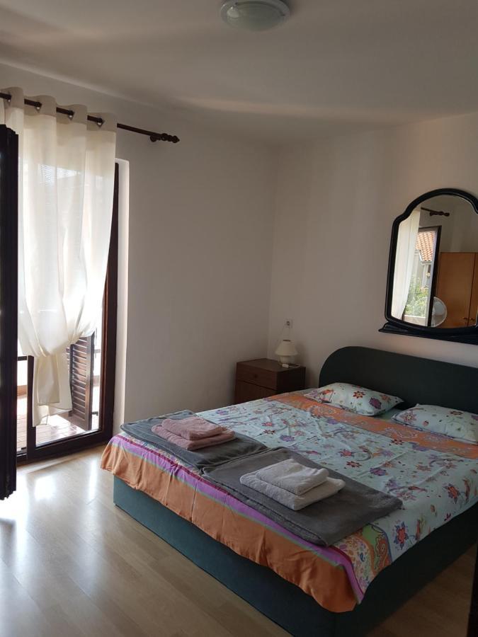 מאלי לוסיניי Apartment Ute מראה חיצוני תמונה
